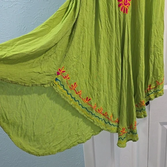 Piel Green Sleeveless Dress with Floral Embroidery - Picture 6 of 13
